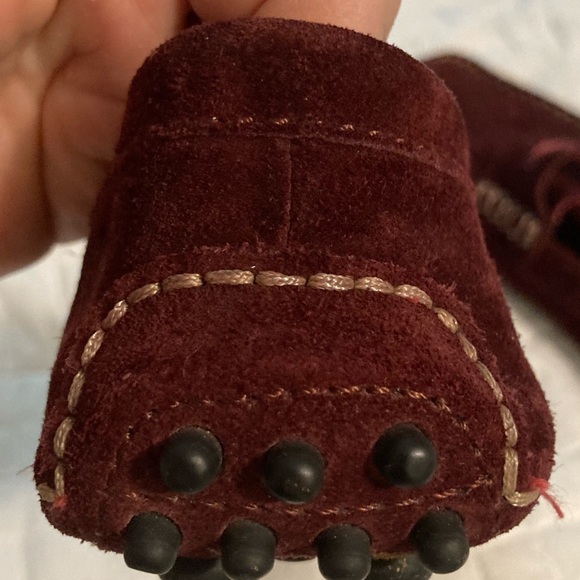 Manolo blahnik driving loafers in deep burgundy - Picture 9 of 12